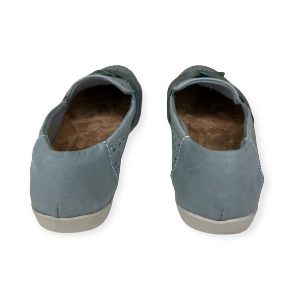 Earth Origins Shoes Size 9.5 M Blue Perforated Nubuck Scarf Slip On Flats Finley - Picture 5 of 7